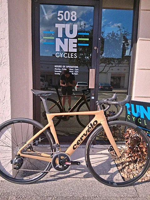 Brand NEW 2024 51cm Cervelo Soloist, Sram Rival AXS, Fulcrum, Vittoria, NEW